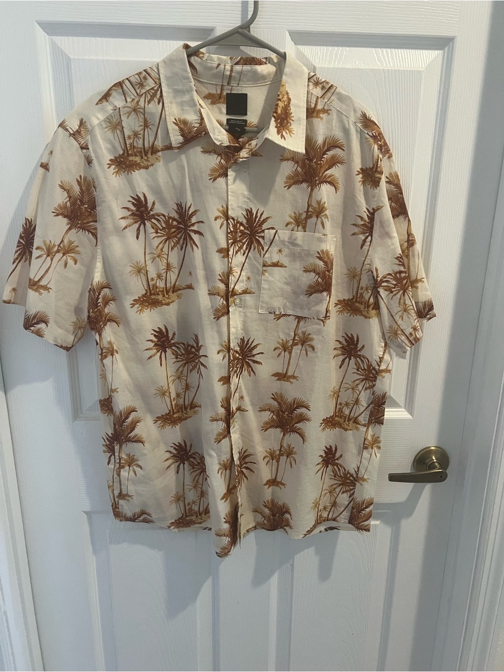 H&M Cream Short Sleeve Button-Down Shirt with Brown Palm Print